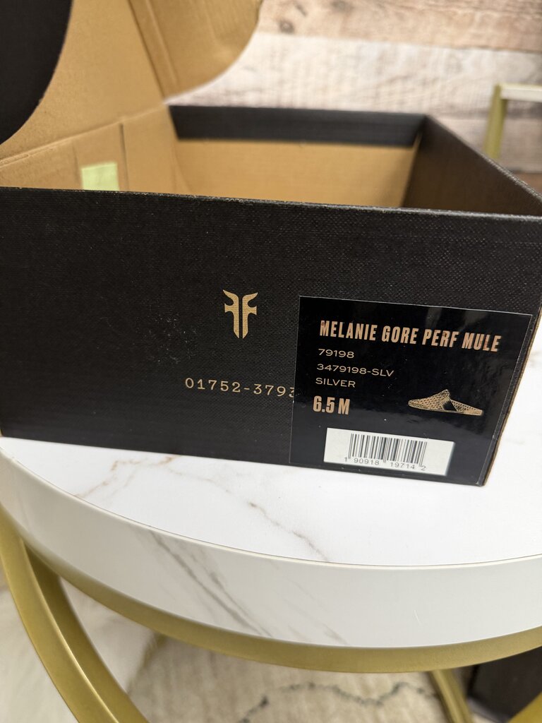Frye Melanie gore perf mule silver