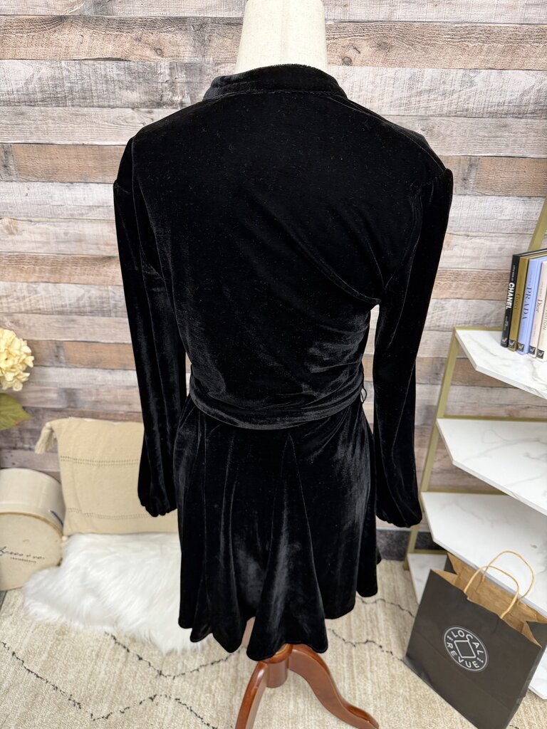 Zara black velvet long sleeve mini dress w/ tie