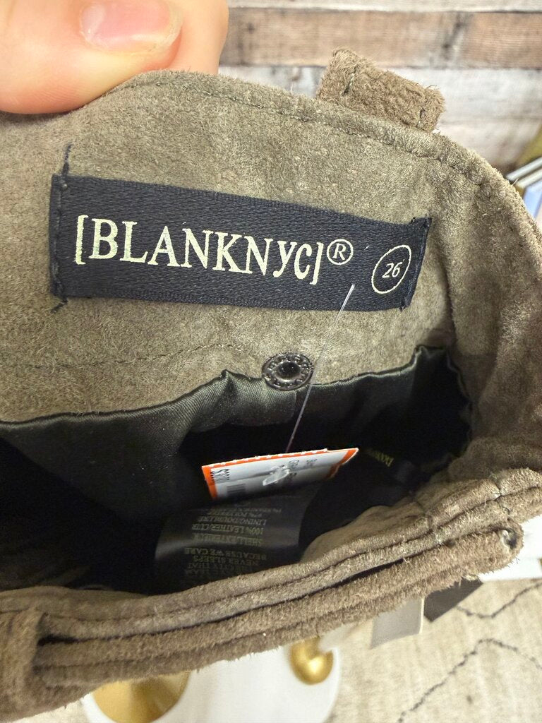 Black NYC NWT grey suede mini skirt