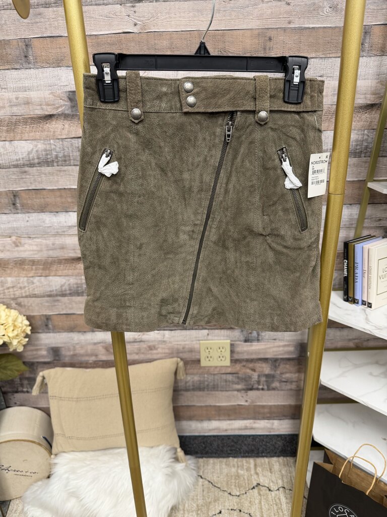 Black NYC NWT grey suede mini skirt