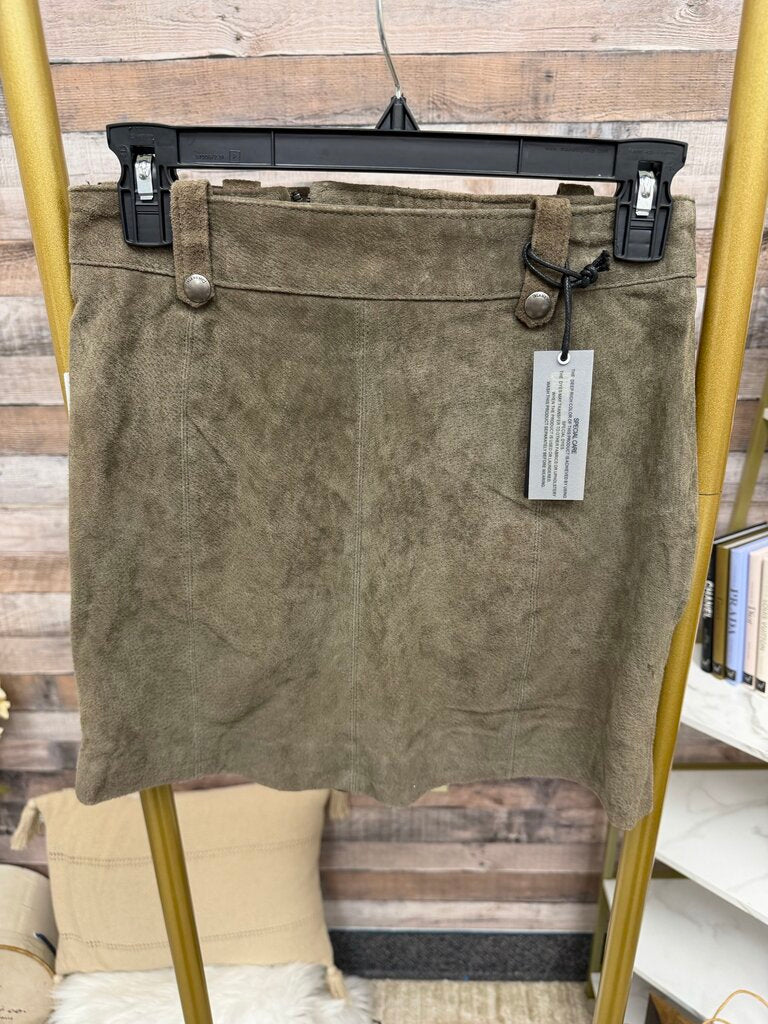 Black NYC NWT grey suede mini skirt