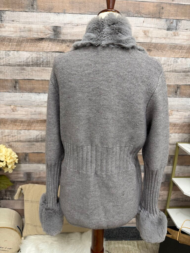 Anewsta Gray Knit Cardigan W/ Faux Fur Trim