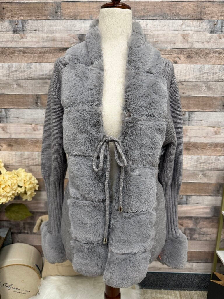 Anewsta Gray Knit Cardigan W/ Faux Fur Trim