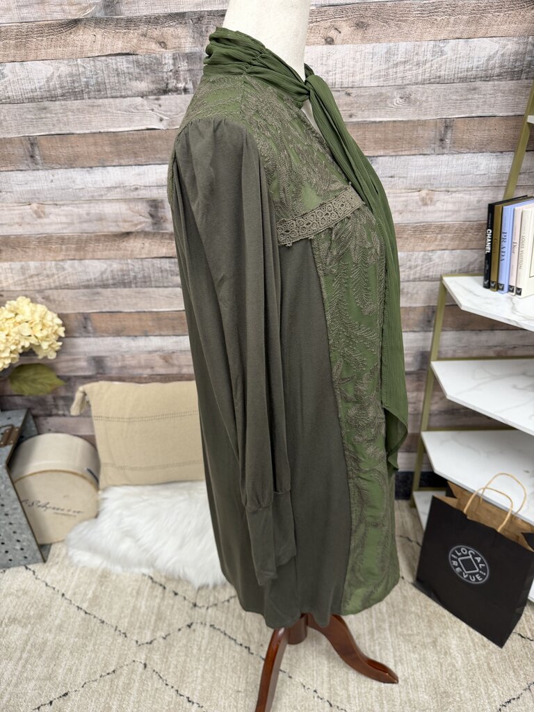 Tiny by Anthro Green Embroidered Tunic Dress W/ Scarf