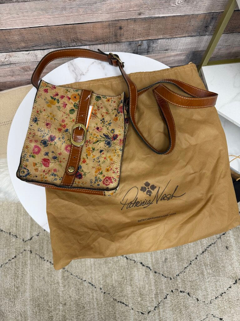 Patricia Nash prairie rose floral print leather crossbody bag