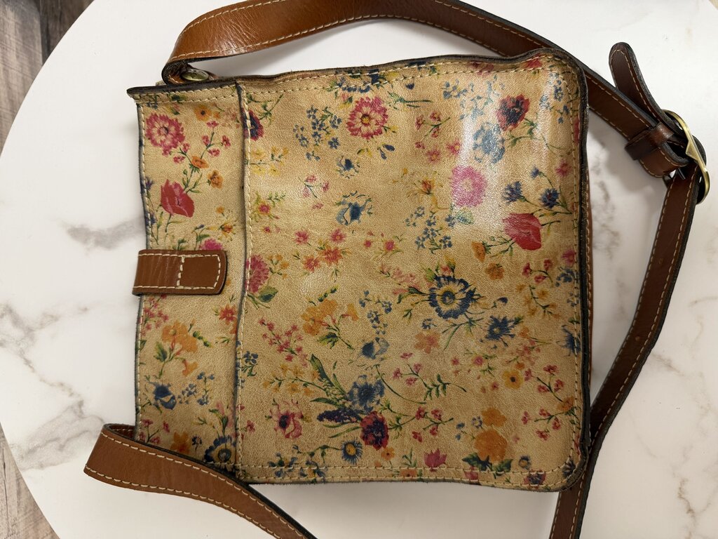 Patricia Nash prairie rose floral print leather crossbody bag