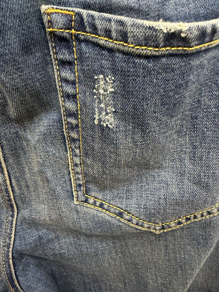 Cabi Jeans Kick It Crop blue jeans w/ frayed hem Cabi blue 10 women JEANS