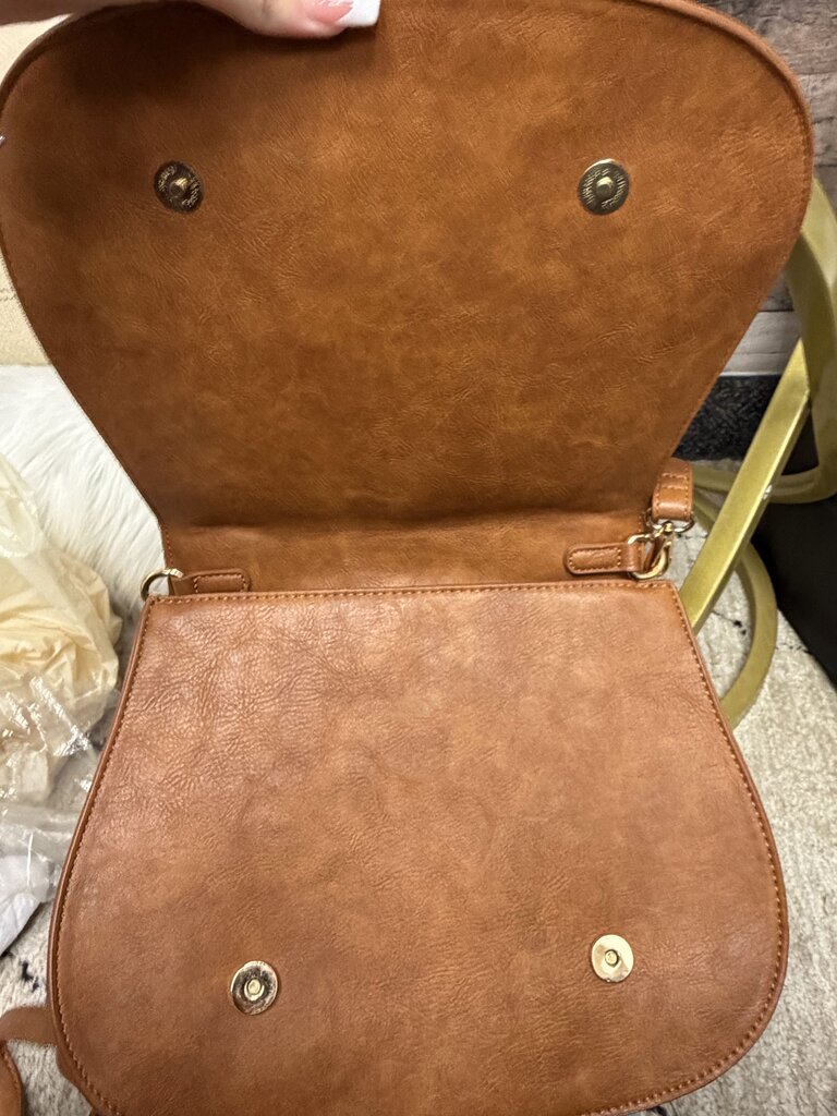 Urban Expressions brown leather crossbody saddle bag Urban Expressions brown OS BAGS