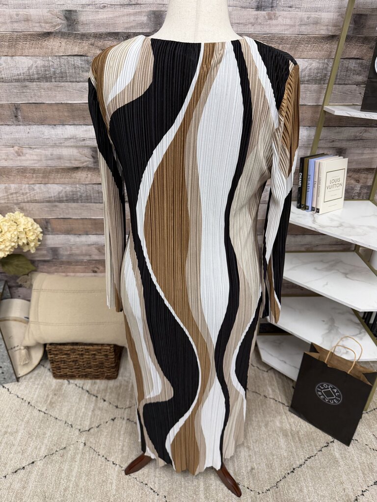 Vici tan/black wave pattern print pleated long sleeve dress Vici tan/black XL women DRESSES