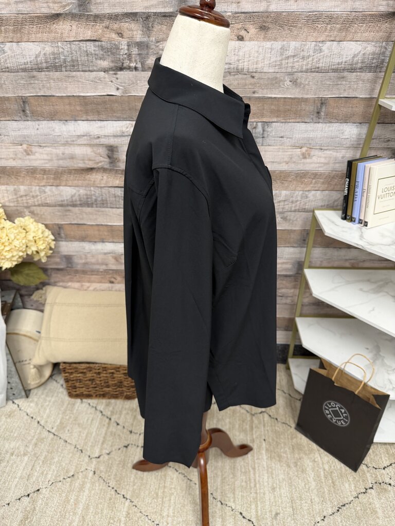 Athleta black button down collared shirt Athleta black M women TOPS