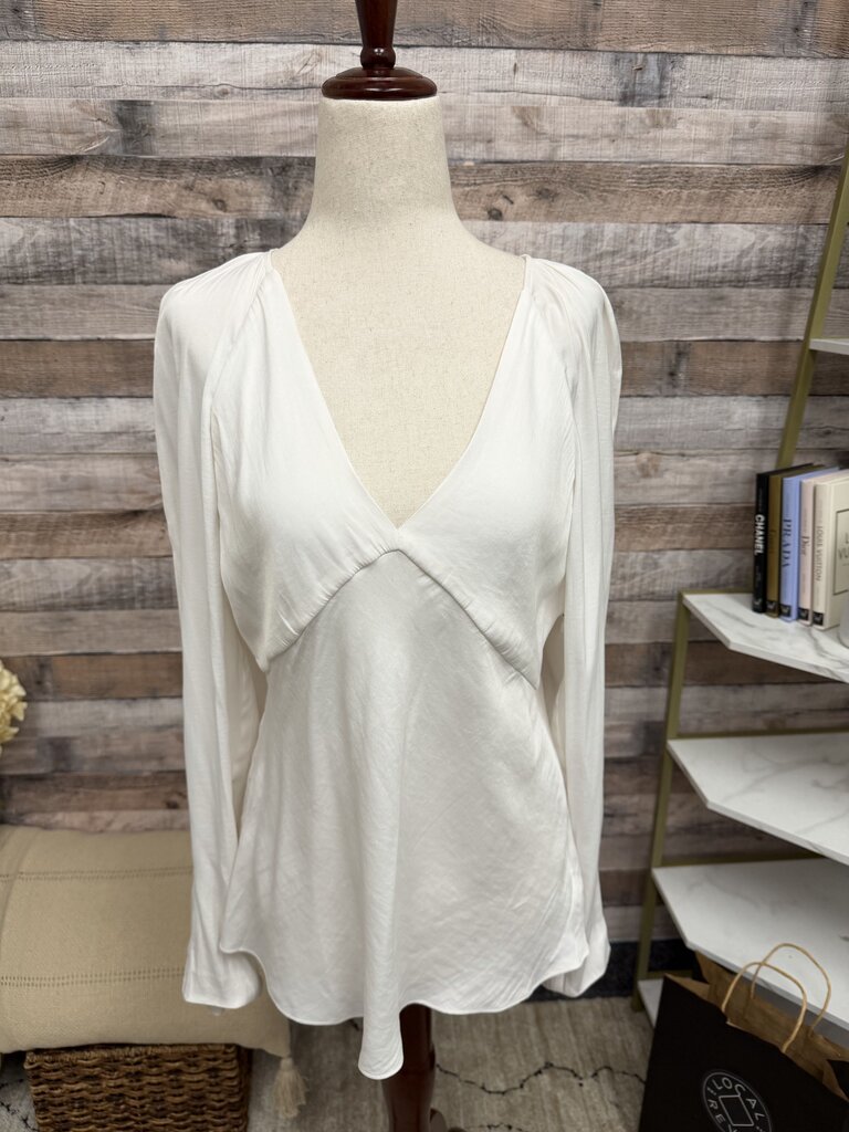 Banana Republic white v neck long sleeve blouse Banana Republic white M women BLOUSES