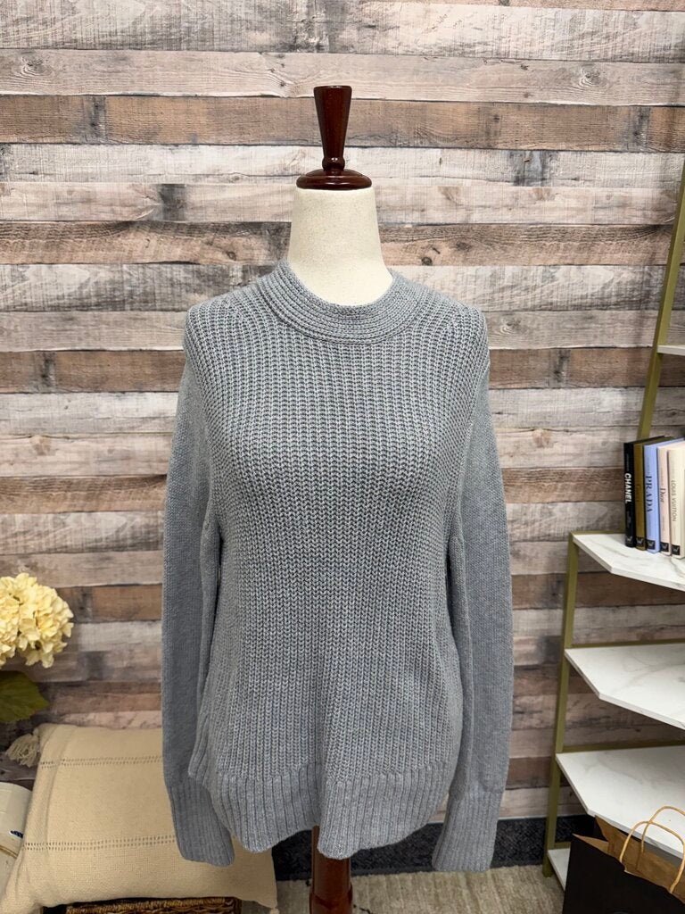 Banana Republic grey knit mock neck sweater Banana Republic Grey S women SWEATERS