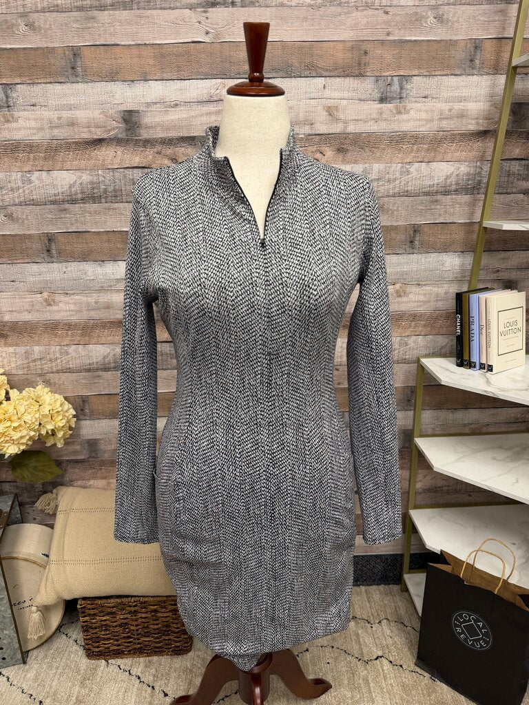 Athleta black/white long sleeve 1/4 zip dress Athleta black/white L women DRESSES