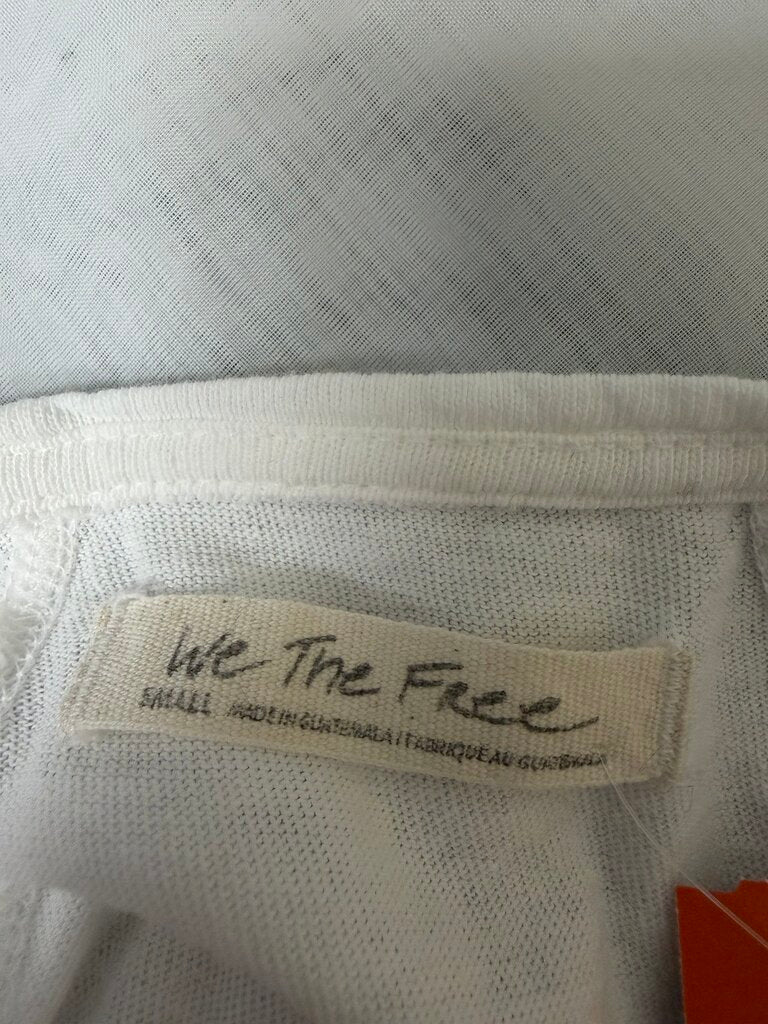 We the Free white oversized distressed crop t shirt We The Free white S women TOPS