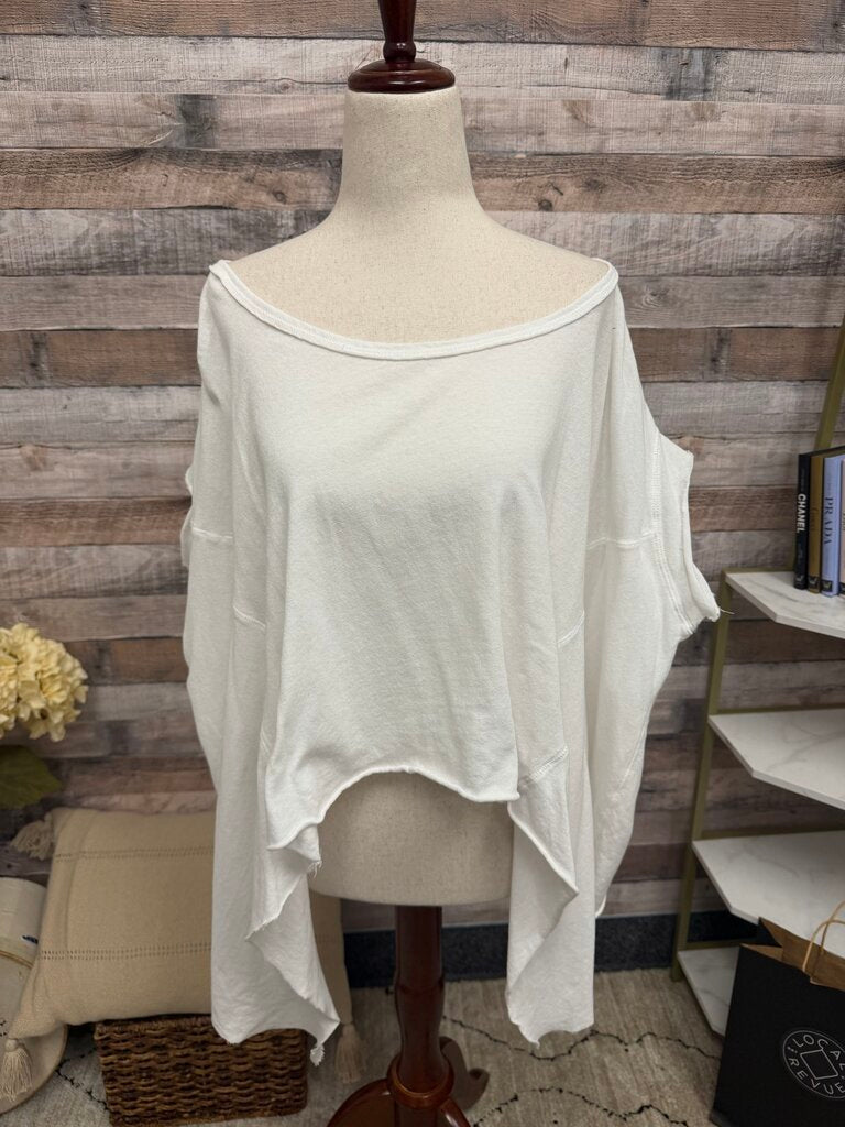 We the Free white oversized distressed crop t shirt We The Free white S women TOPS