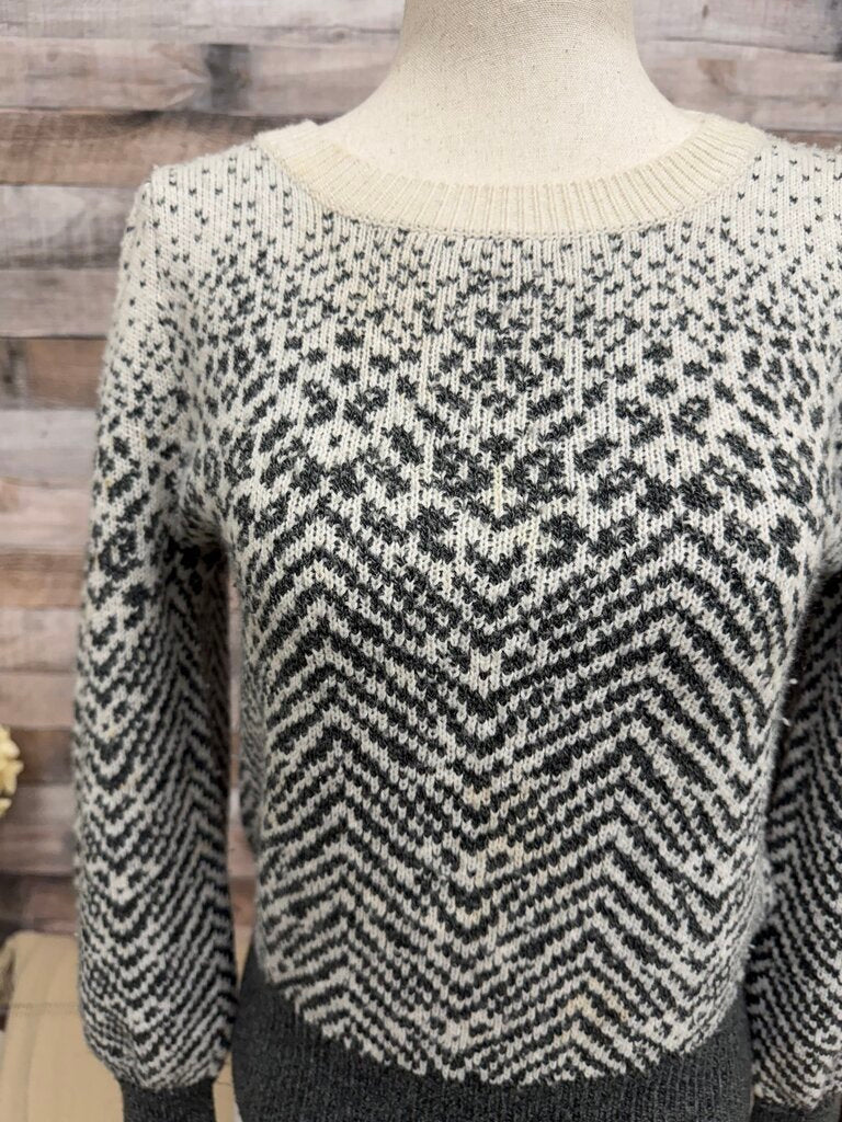 Anthropologie Gray Zebra Print W/ Flowers Sweater Anthropologie Gray XS women SWEATERS