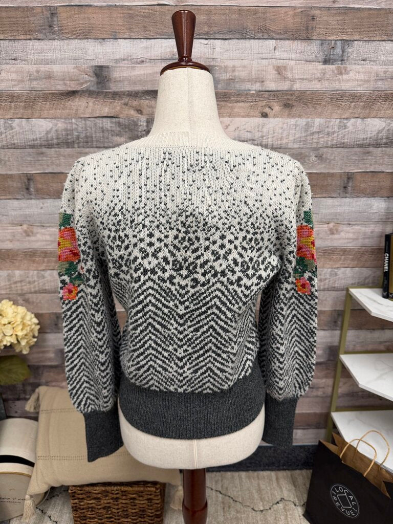 Anthropologie Gray Zebra Print W/ Flowers Sweater Anthropologie Gray XS women SWEATERS