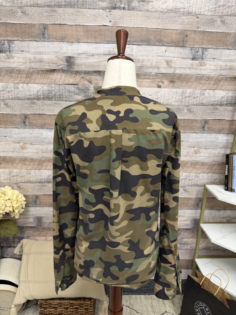 BCBG Camo Military Style Button Down Shirt BCBG Camo XS women TOPS