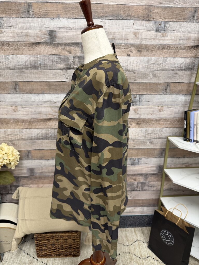 BCBG Camo Military Style Button Down Shirt BCBG Camo XS women TOPS