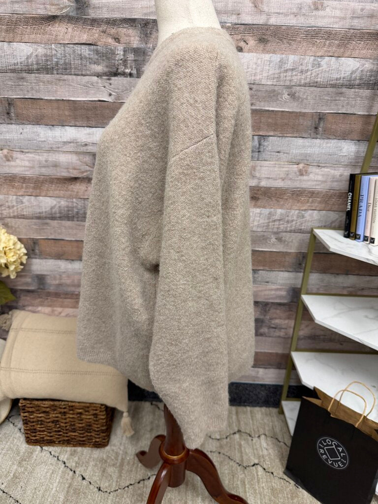 Lululemon Oatmeal Crewneck Sweater Lululemon Oatmeal Medium women SWEATERS
