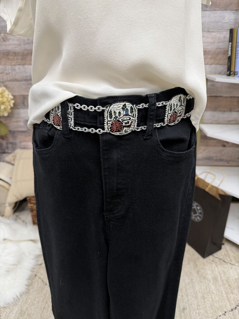 Woman & Dog w/Silver Chain Belt No Brand White/Silver OS women ACCESSORIES