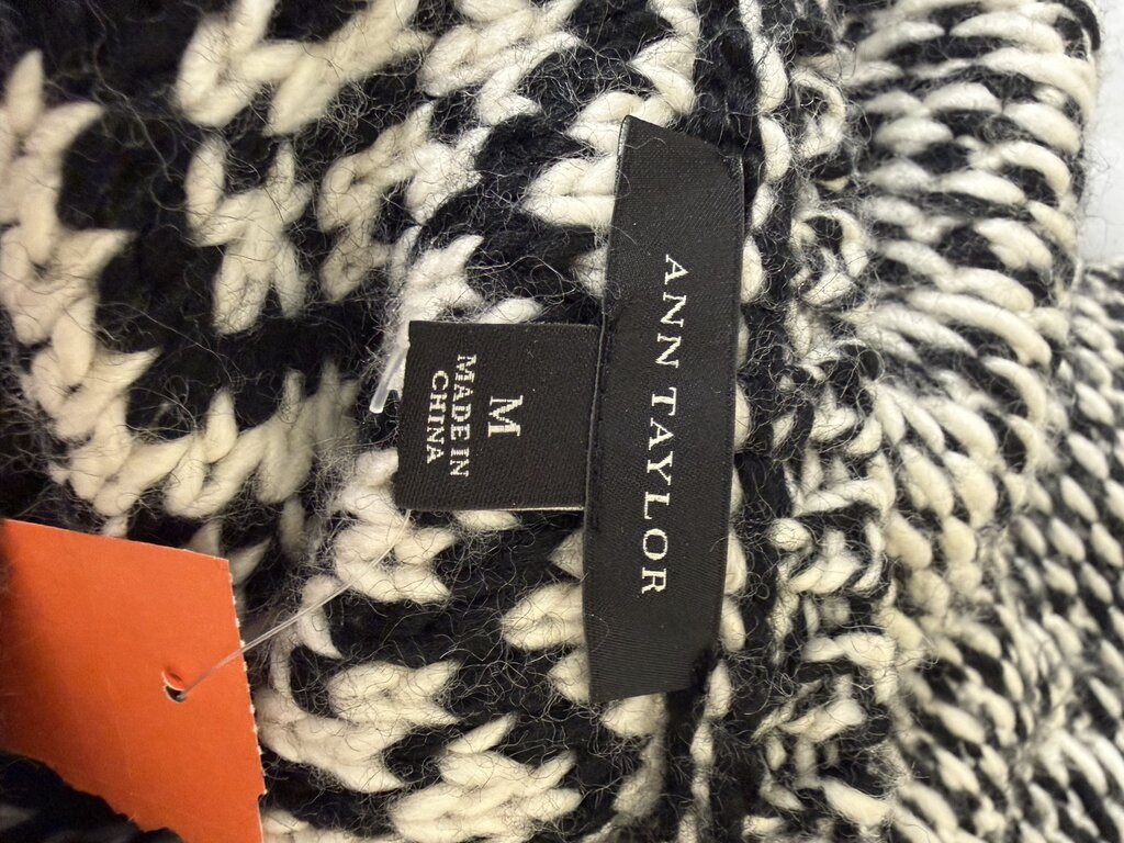 Ann Taylor black and white chunky knit sweater Ann Taylor Black/White M women SWEATERS