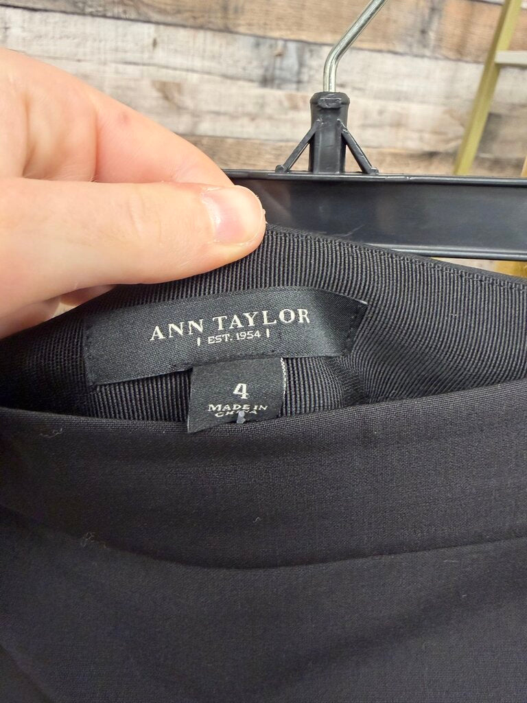 Ann Taylor black pencil skirt w/ ruffle hem Ann Taylor Black 4 women SKIRTS