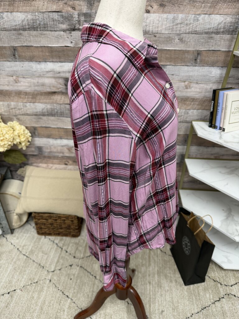Ann Taylor pink plaid Medium button down Ann Taylor pink M women TOPS