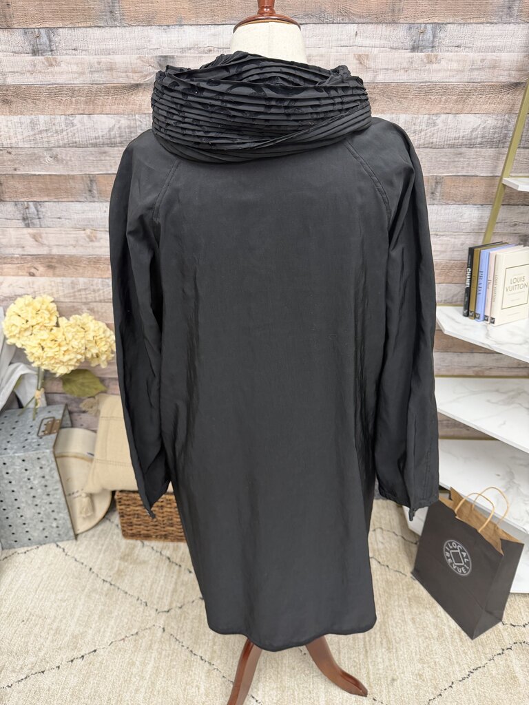 Mycra Pac Black/Scroll Reversable Raincoat W/ Cowlneck Mycra Pac Black OS women JACKETS & COATS