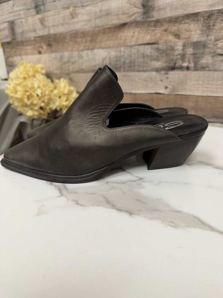 Sbicca Pewter Leather Mules Sbicca Vintage Collection Pewter 8 women SHOES