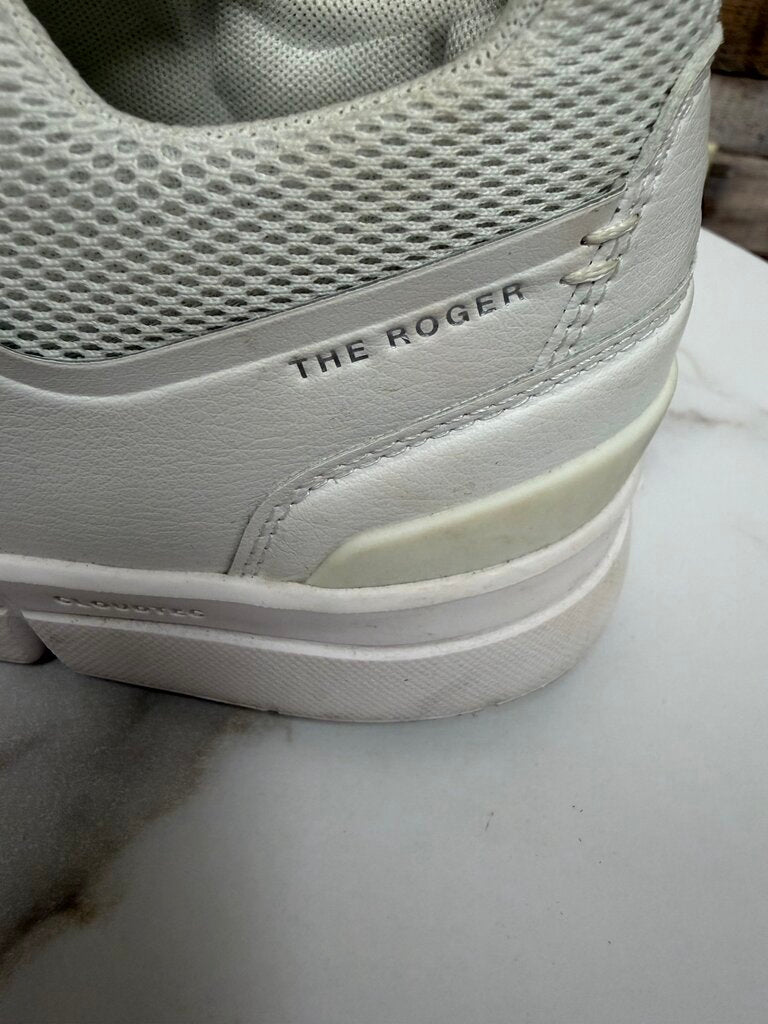 On White Roger Advantage Sneakers On Cloud White 7 women SNEAKERS