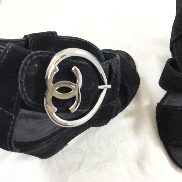 Chanel Suede Wide Strap Wedges. Size 36.5